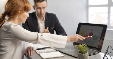 L'innovation de l'IA en entreprise : au-delà de la dimension, vers des résultats concrets