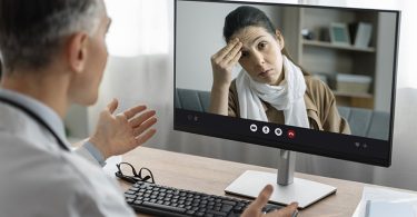 Un mauvais micro en visioconférence peut compromettre votre recherche d'emploi ou d'amour