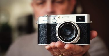 L'effet Fujifilm X100VI – catalyseur d'une envolée des prix des appareils photo compacts et mes alternatives préférées