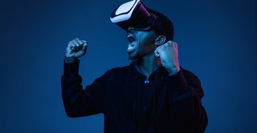 Voici les Dernières Tendances de la Réalité Augmentée (AR) et de la Réalité Virtuelle (VR)