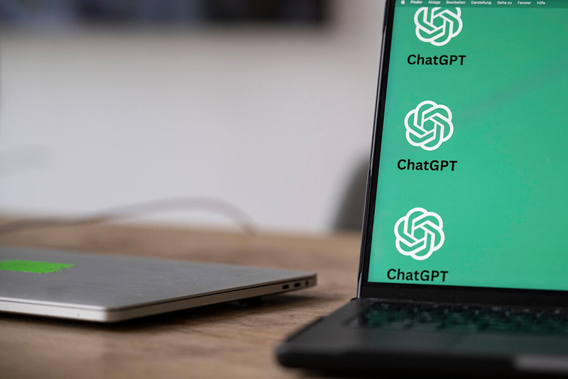 J'ai testé ChatGPT pour restaurer des photos anciennes, voici la méthode efficace