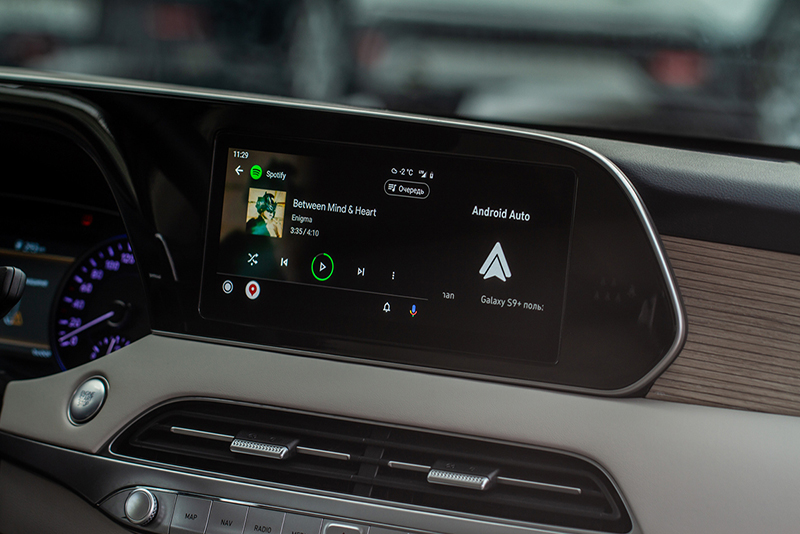 La nouvelle mise à jour d'Android Auto transforme les caméras de votre voiture en dash cam gratuite