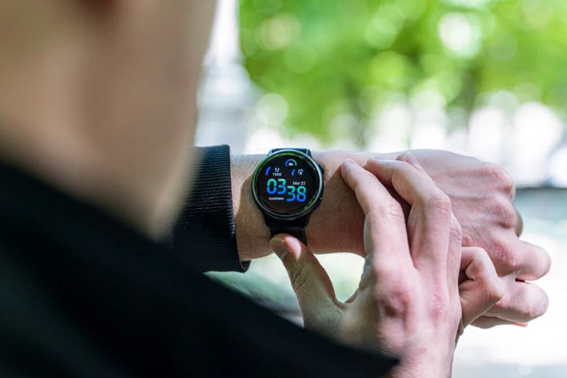 Critique du Garmin Vivoactive 6 Ma montre de fitness préférée reste au sommet