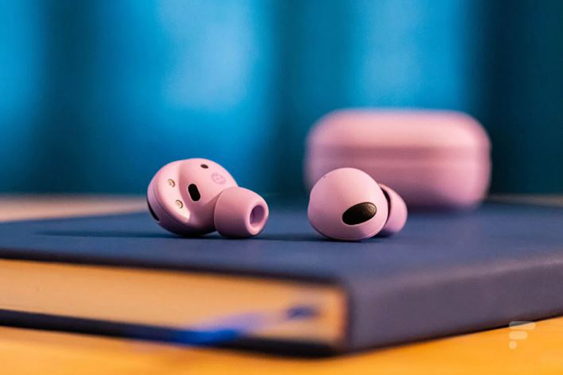Les nouveaux écouteurs abordables de Samsung avec une amélioration séduisante de batterie semblent imminents après une fuite sur les sites de Samsung