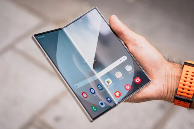 Samsung Galaxy Z Fold 7 et Z Flip 7 une révolution discrète pour l'appareil photo en perspective