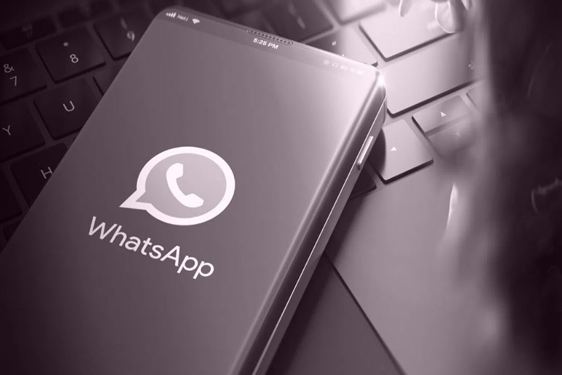 WhatsApp permet désormais aux grandes entreprises de vous appeler directement et renforce ses agents IA