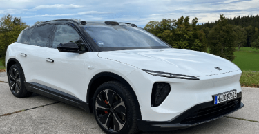 Ignorer la nouvelle vague de véhicules électriques chinois hautes performances une erreur majeure
