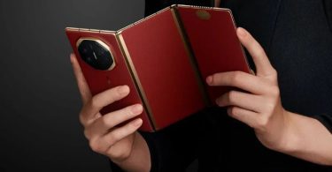 Le Huawei Mate XT 2 pourrait sortir en même temps que l'iPhone 17 - et nous savons lequel nous attendons avec le plus d'impatience