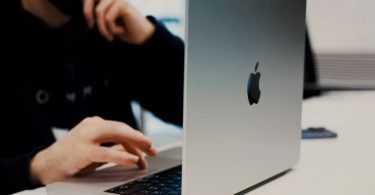 Apple promet la puissance du MacBook Pro avec l'iPhone Air réalité ou illusion