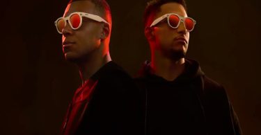 Les nouvelles lunettes ultra-futuristes d'Oakley conservent l'élégance classique de la marque