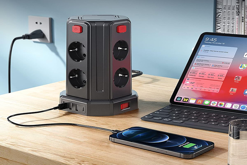 Test Tour Multiprise Sameriver 8 Prises et 4 USB avec 4 Interrupteurs Indépendants