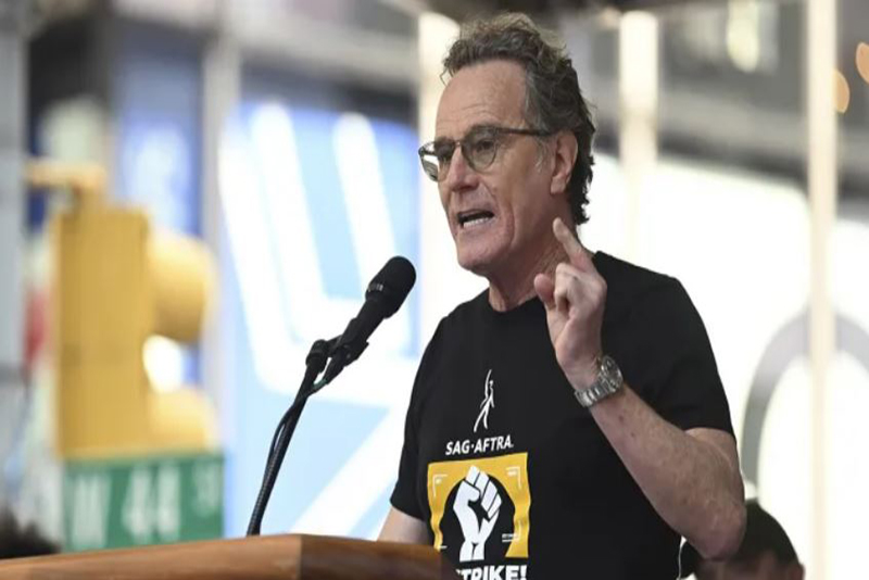 Bryan Cranston et le SAG-AFTRA obtiennent une écoute d'OpenAI sur leurs inquiétudes liées aux deepfakes
